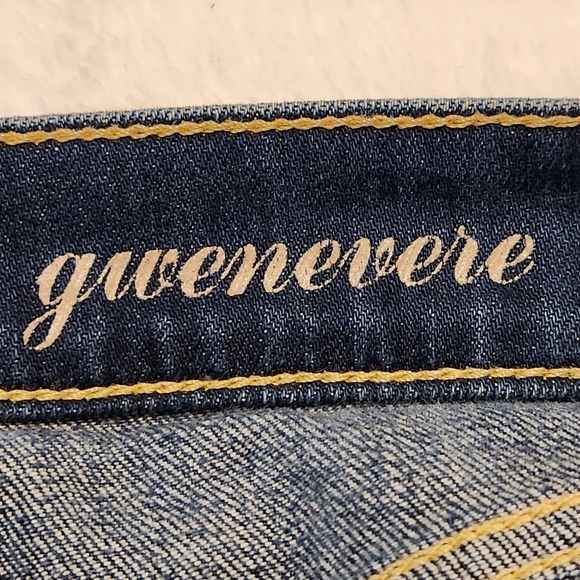 ♥️ 7 For All Mankind Gwenevere Jeans Size 27 with 26" inseam - Picture 4 of 7